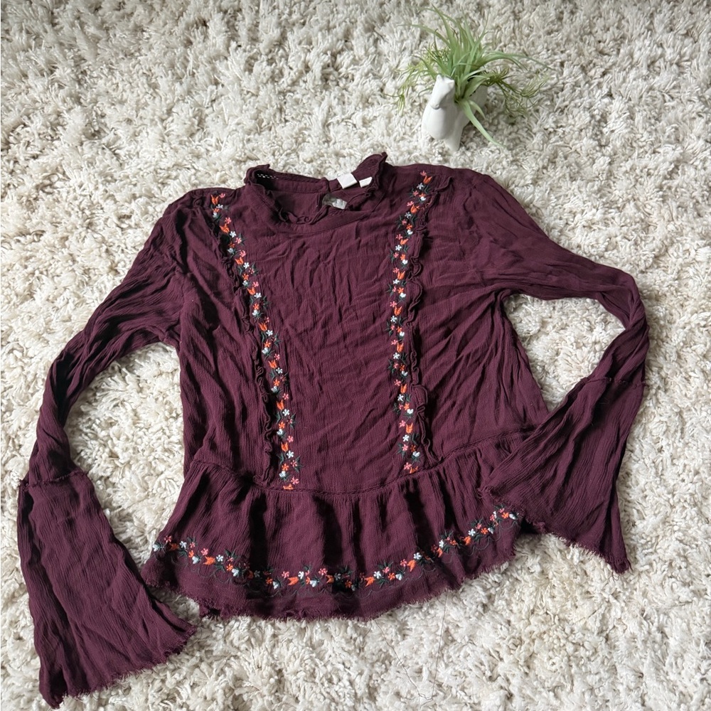 Melrose and Market Burgundy Embroidered bohemian hippie chick Bell sleeve Blouse